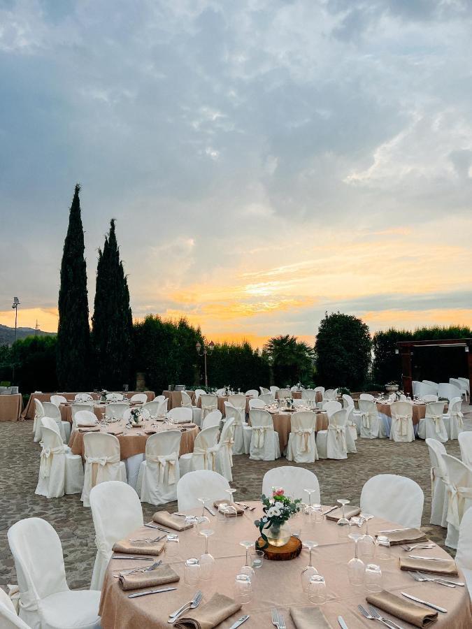 Tenuta Un Posto Al Sole Luxury B&B Rossano Stazione Buitenkant foto