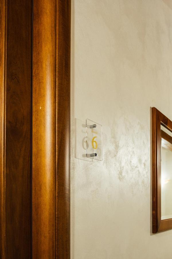 Tenuta Un Posto Al Sole Luxury B&B Rossano Stazione Buitenkant foto